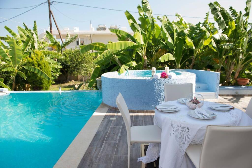 Valantas Garden Suite لاردوس المظهر الخارجي الصورة